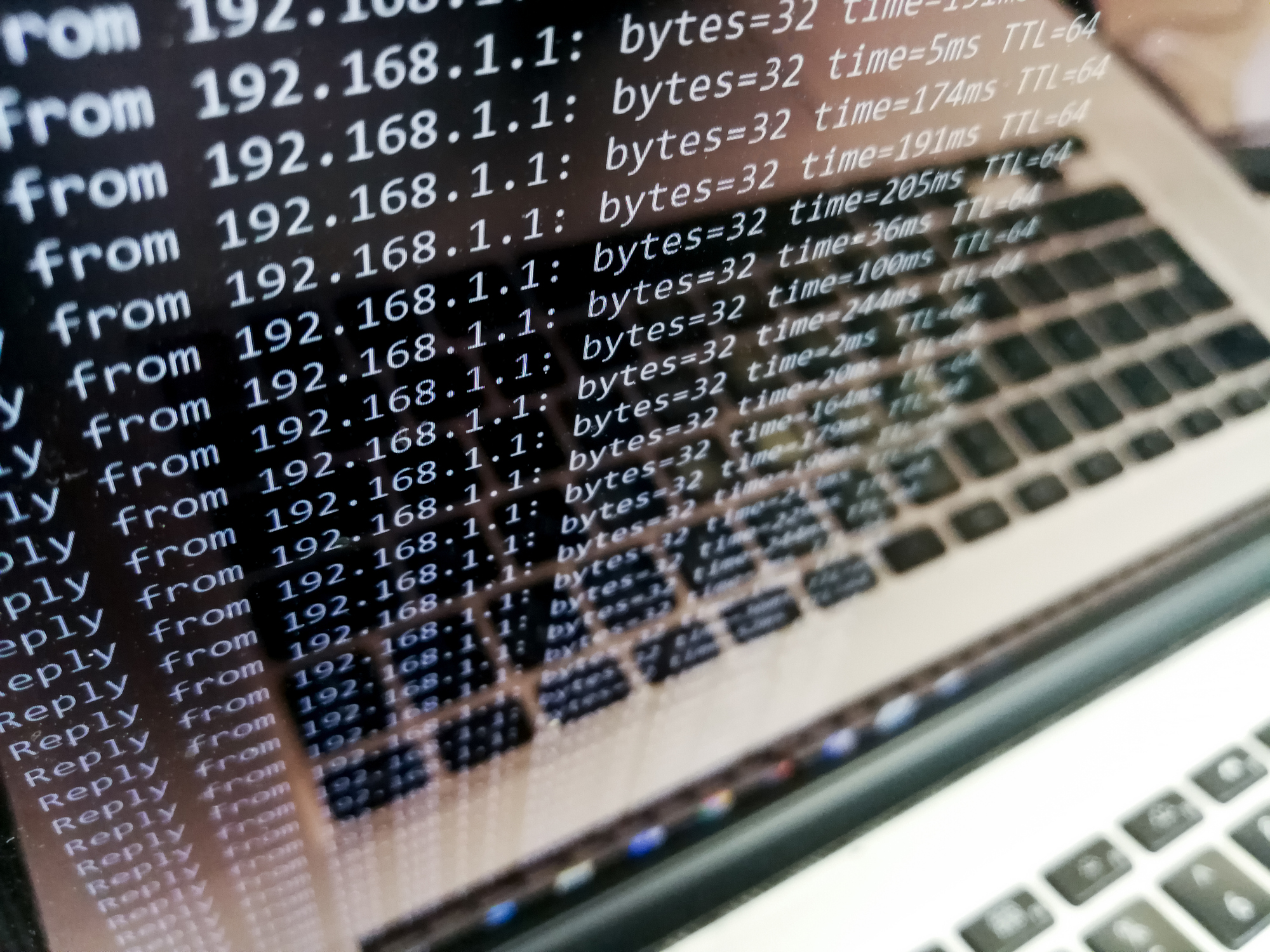 SOC-tjeneste – slik beskytter du bedriften mot økende cybertrusler